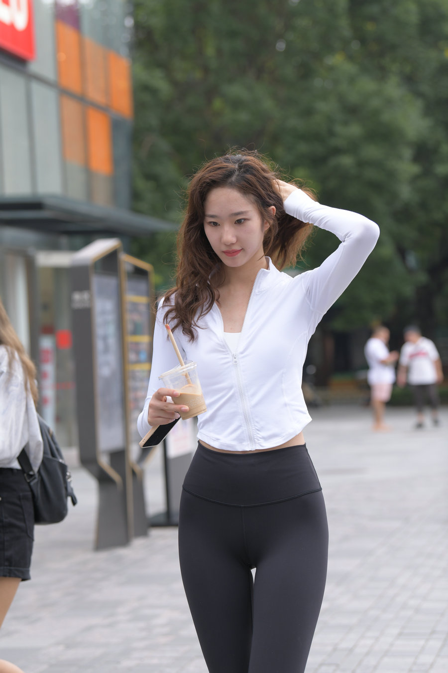 图片[3]-像刘亦菲的黑色瑜伽裤女孩J2237 340P1V-14.8GB-阡陌图库