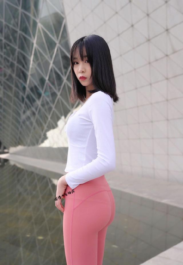 图片[4]-粉色瑜伽裤年轻女孩 J1311 417P17V-14.9GB-阡陌图库