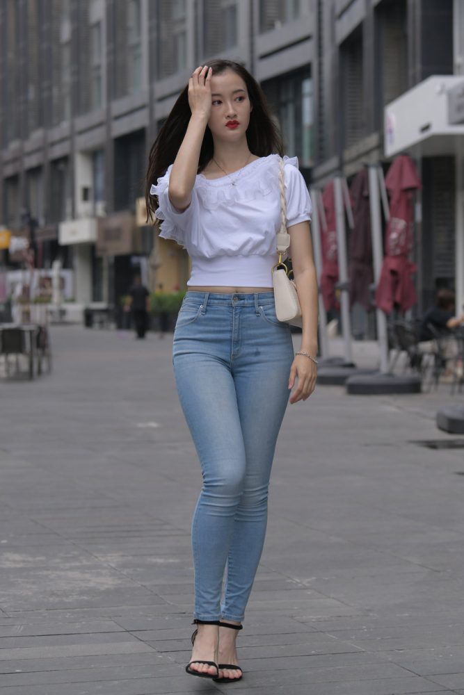 图片[1]-紧身牛仔裤女孩J2177 370P2V-19.4GB-阡陌图库