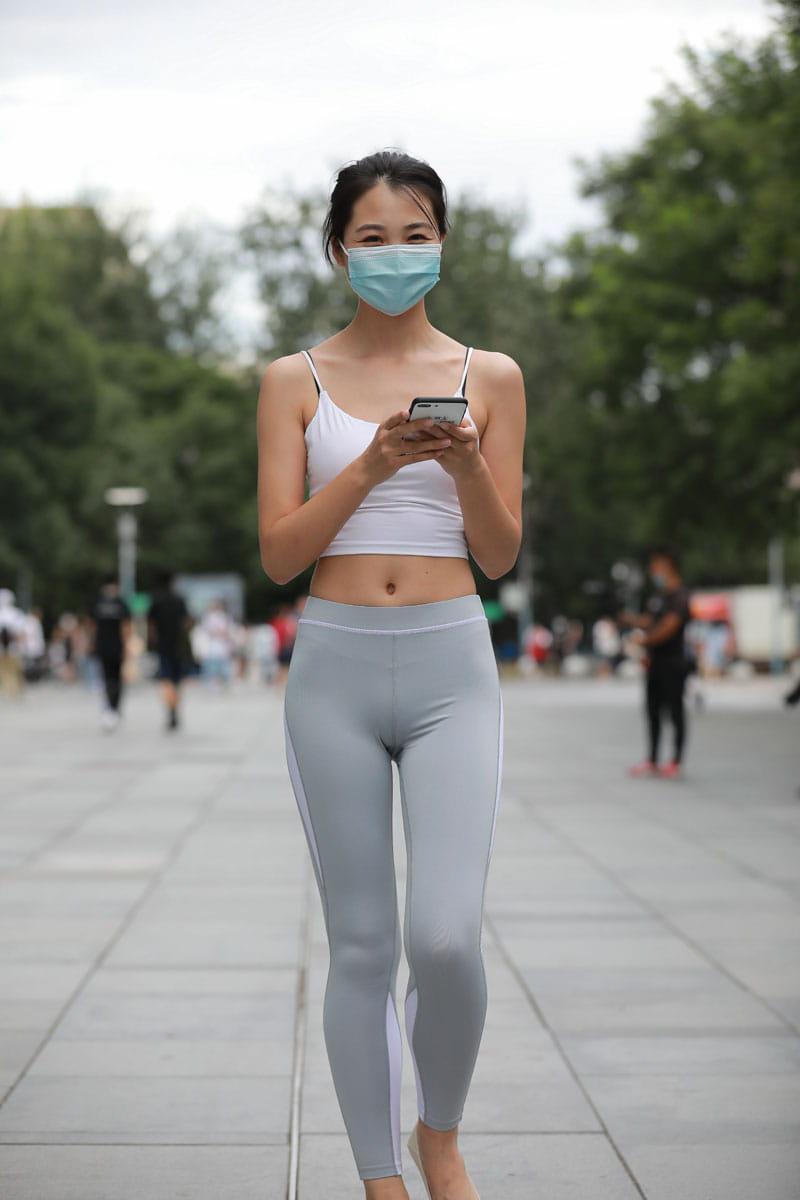 图片[4]-灰色瑜伽裤姑娘笑容超甜 J5074 180P2V-2.15GB-阡陌图库
