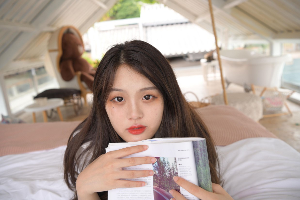 图片[6]-紧身牛仔短裤的南方姑娘【141P】00034-阡陌图库