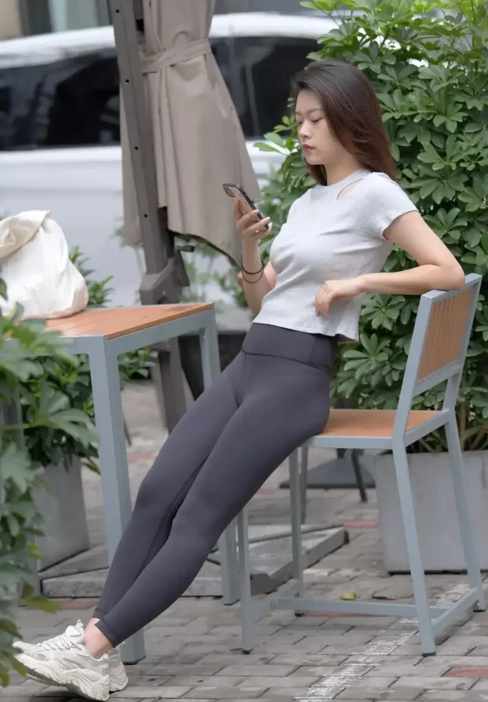 图片[4]-黑色瑜伽裤靓丽女孩J2200 905P1V-30.5GB-阡陌图库