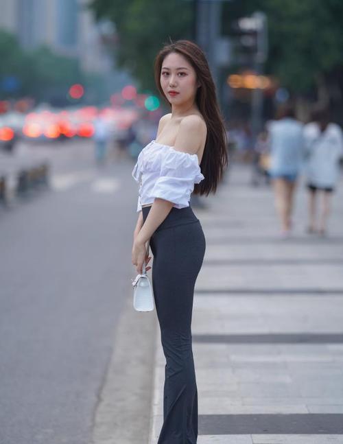 图片[3]-身材非常哇塞的瑜伽裤女孩  J1333 521P6V-21.6GB-阡陌图库