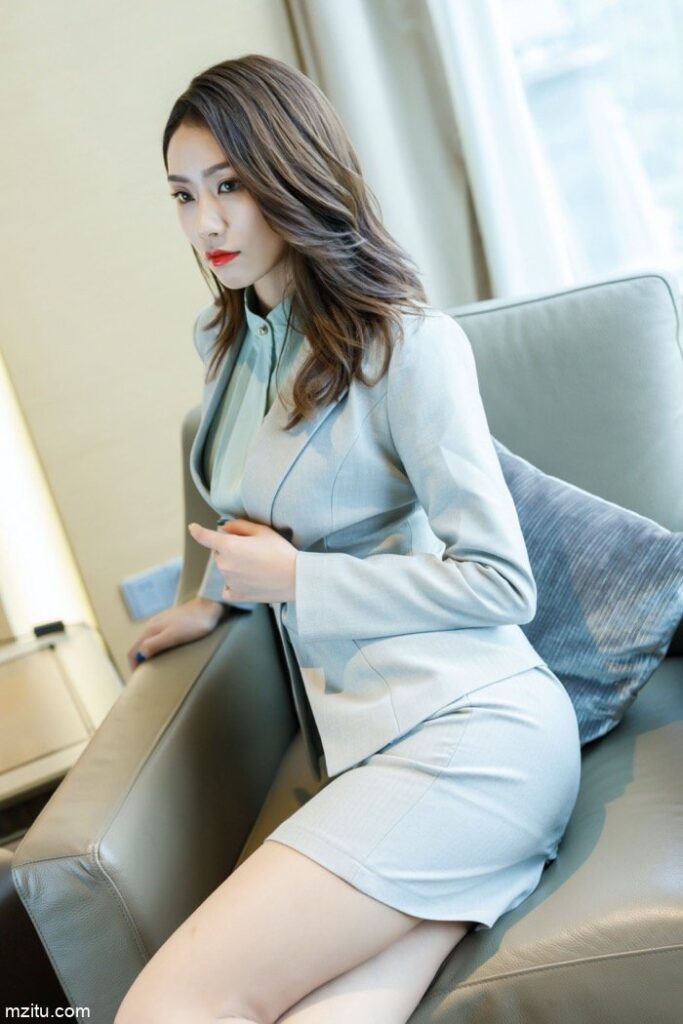 长得很有明星味的比基尼MM【106P】00019-阡陌图库