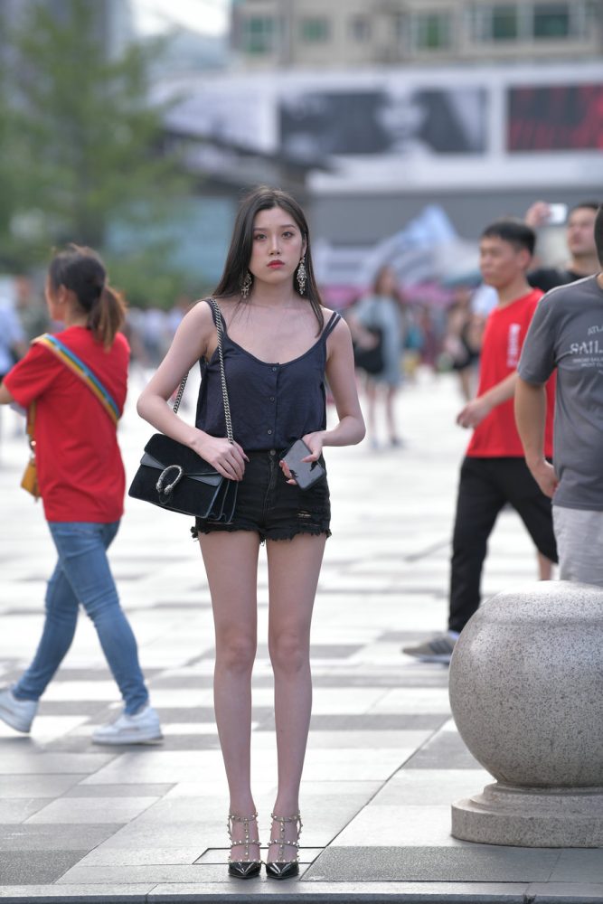 J1844 215P2V-3.08GB-阡陌图库