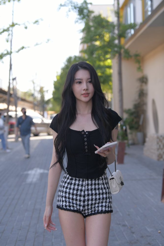 J3206 671P-14.5GB-阡陌图库