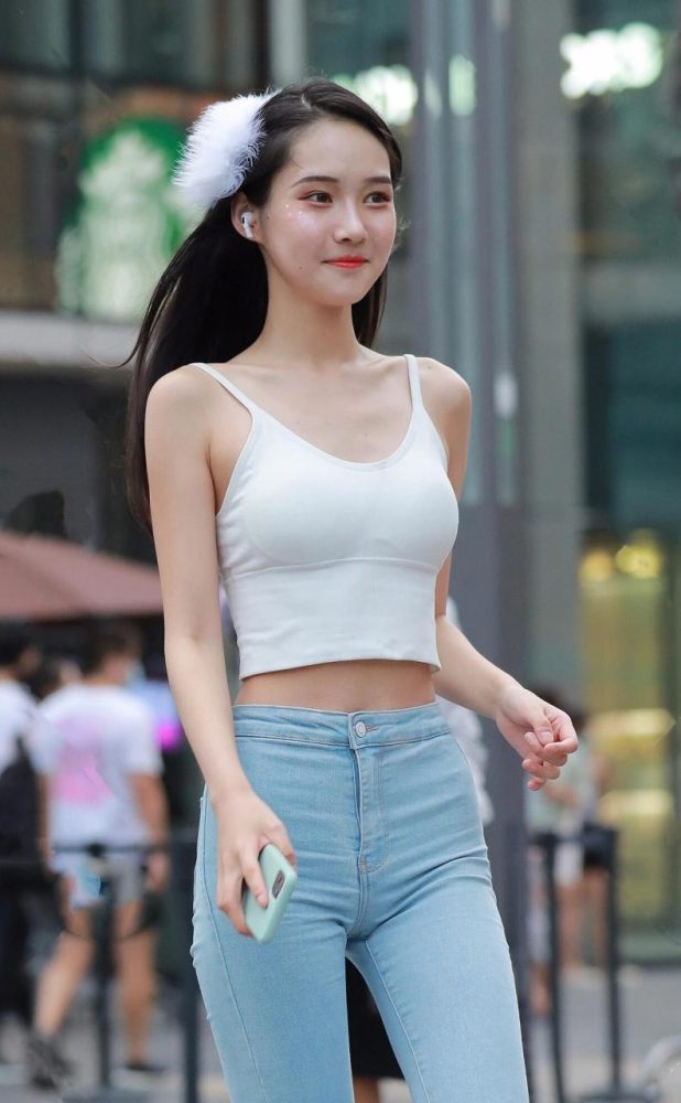 非常漂亮的牛仔裤女孩 J2144 98P1V-1.92GB-阡陌图库